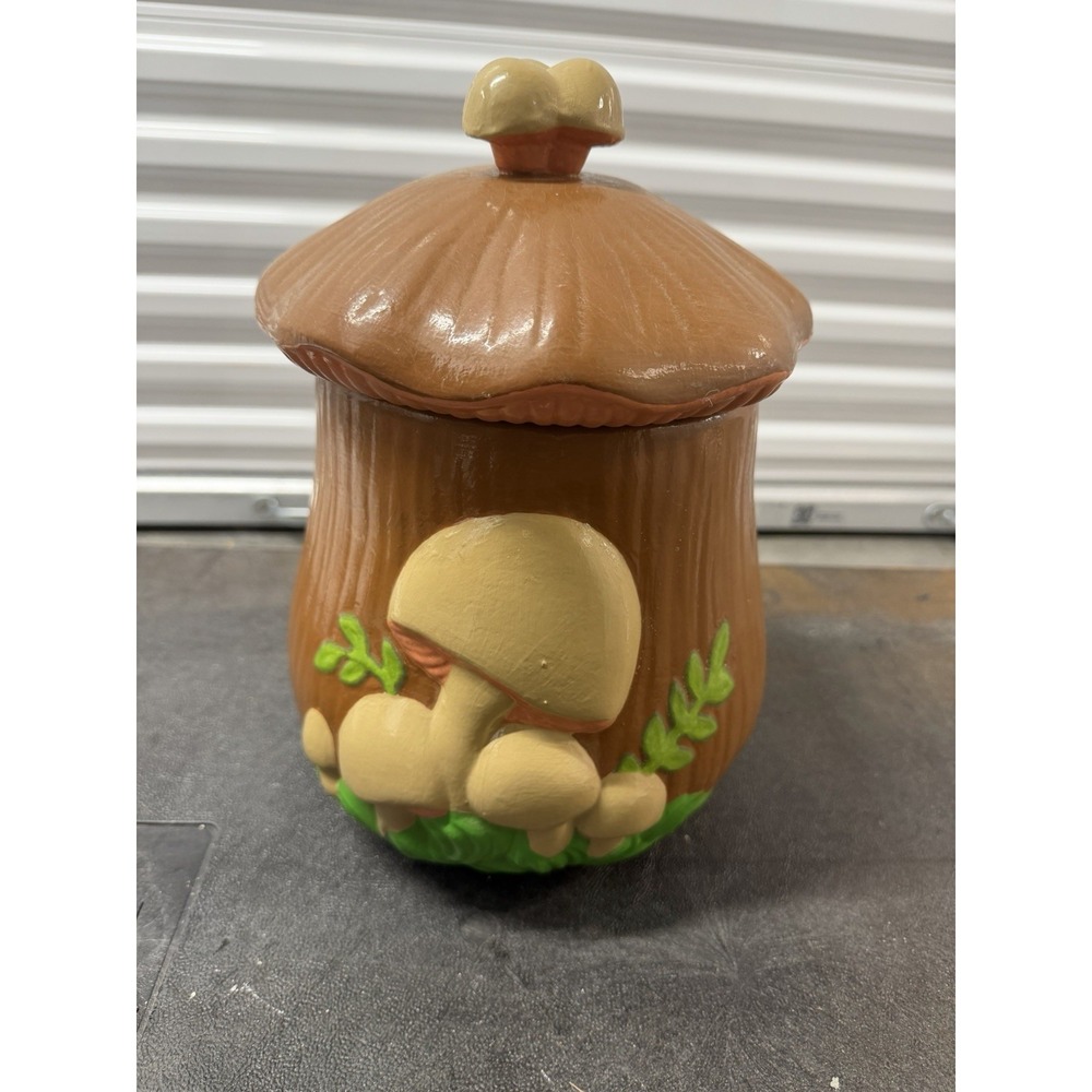 VTG 70s 8" Handmade Ceramic Mushroom Cookie Jar Flour Canister Kitchen‎